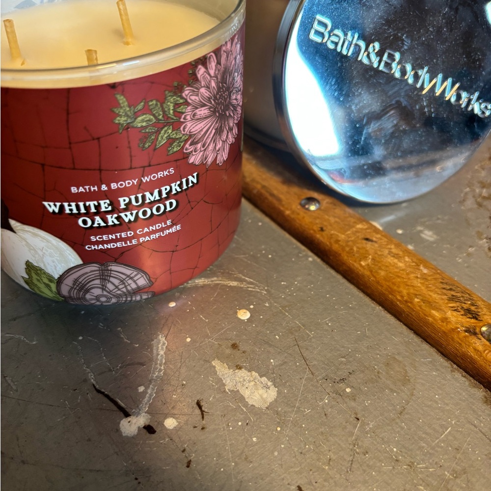 NWOT Bath & Body Works Scented Candle